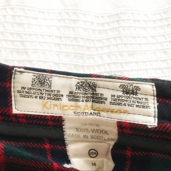 Plaid A-Line Skirt in Red and Black - Picture 4 of 10